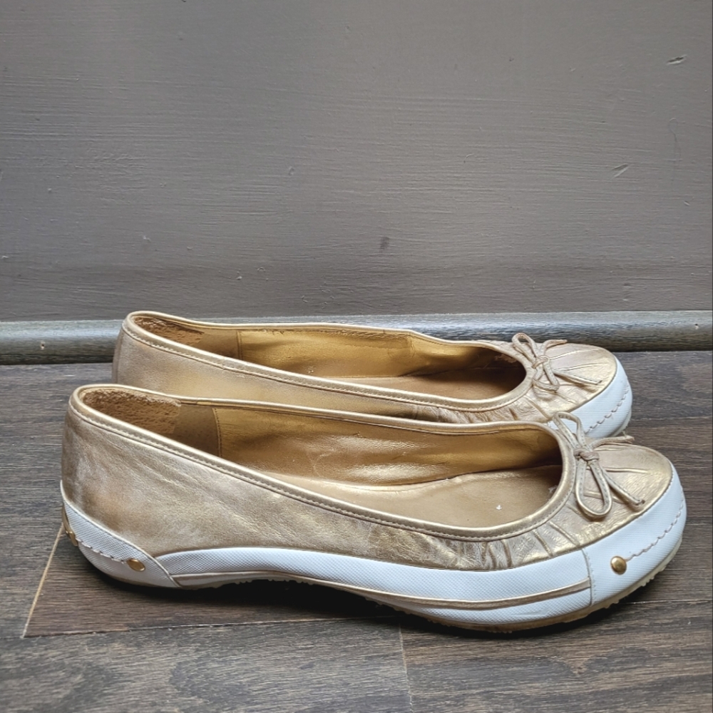 BGBGirls ballet sneaker - metallic gold size 8.5